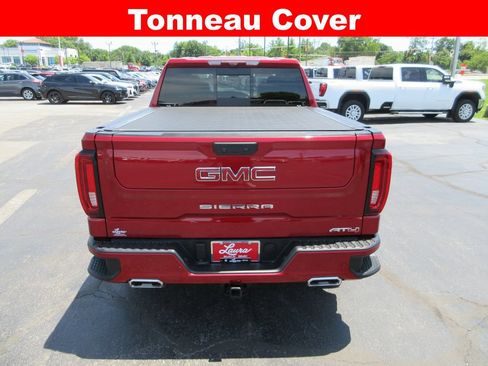 Certified 2022 GMC Sierra 1500 AT4 w/ AT4 Premium Package AWD/4WD image 8