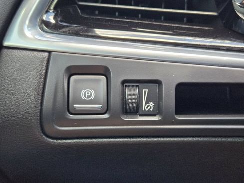 Used 2021 Cadillac XT6 Luxury w/ LPO, Floor Liner Package FWD image 25