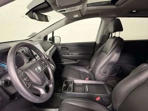 Used 2023 Honda Odyssey EX-L image 25