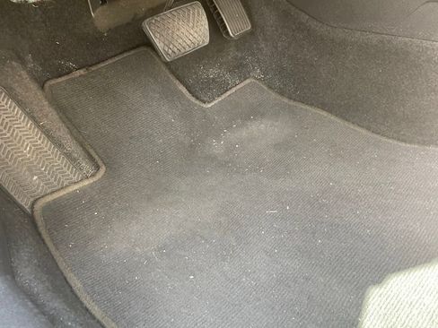 Used 2017 Honda Civic EX-L image 7