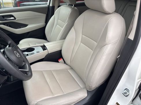 Used 2023 Nissan Rogue SL image 26