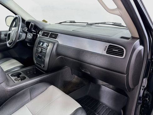 Used 2008 Chevrolet Avalanche LT w/ LT Preferred Equipment Group AWD/4WD image 25
