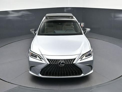 Certified 2025 Lexus ES 350 w/ Premium Package image 37