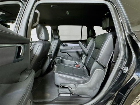 Certified 2025 Buick Enclave Sport Touring image 23