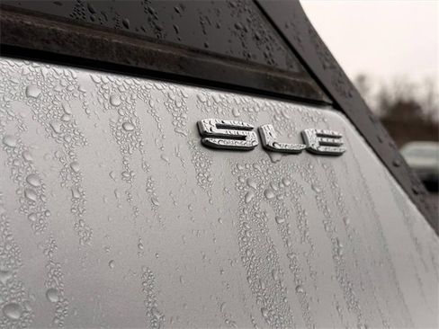 Used 2022 GMC Terrain SLE w/ Driver Convenience Package image 20