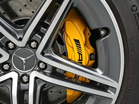 Used 2019 Mercedes-Benz AMG GT 63 S image 11