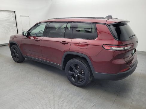 Used 2022 Jeep Grand Cherokee L Limited w/ Black Appearance Package RWD image 3