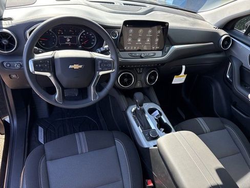 New 2026 Chevrolet Blazer LT w/ Convenience Package FWD image 14