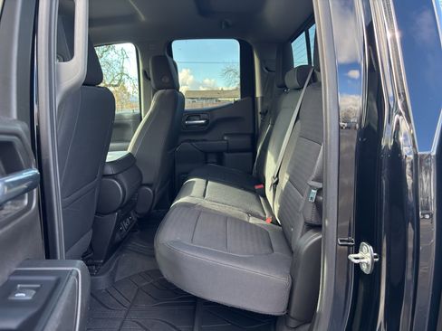 Used 2019 Chevrolet Silverado 1500 LT image 17