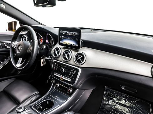 Used 2019 Mercedes-Benz CLA 250 CLA 250 Coupe image 17
