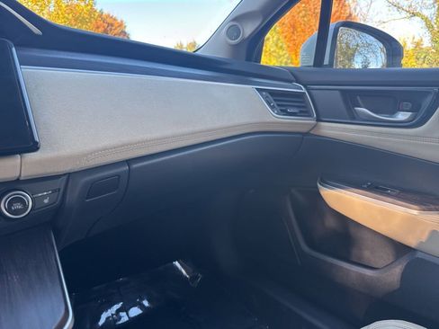 Used 2018 Honda Clarity Touring image 23