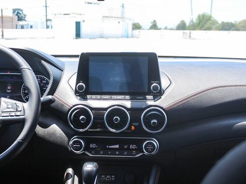 Used 2020 Nissan Sentra SR FWD image 14