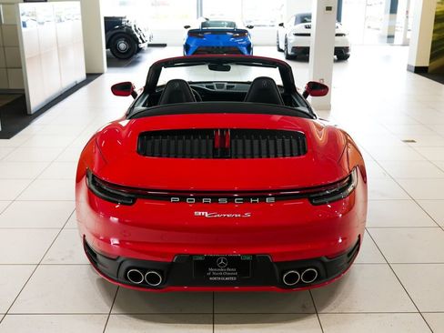 Used 2024 Porsche 911 Carrera S RWD image 39