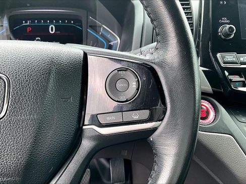 Used 2019 Honda Odyssey Touring image 12