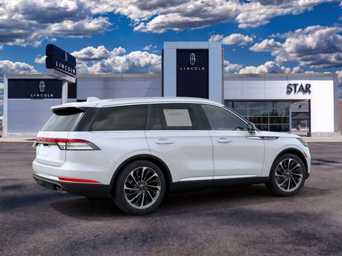 New 2027 Lincoln Aviator Reserve AWD/4WD image 6