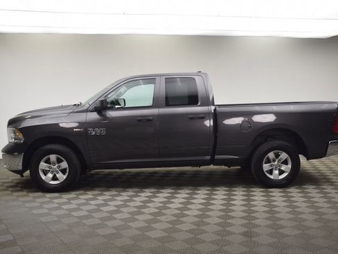Used 2018 RAM 1500 ST w/ SXT Appearance Group image 11