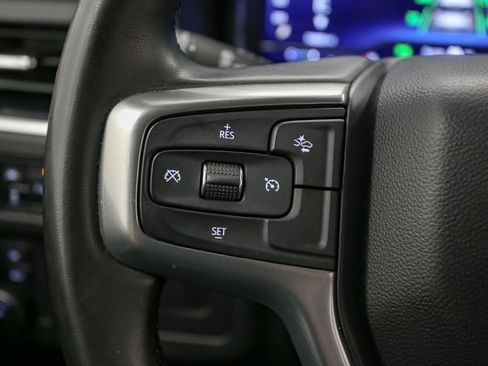 Used 2023 Chevrolet Suburban LT AWD/4WD image 36