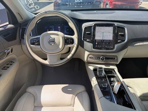 Used 2023 Volvo XC90 B6 Ultimate w/ Protection Package Premier AWD/4WD image 11