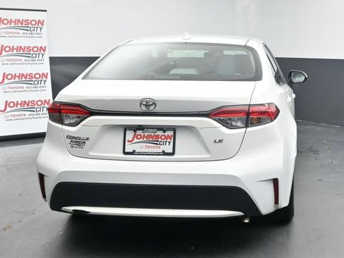 Used 2020 Toyota Corolla LE image 8