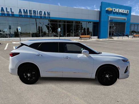 Used 2019 Chevrolet Blazer Premier w/ Driver Confidence II Package FWD image 9