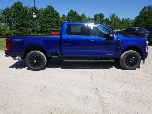 New 2026 Ford F250 Lariat w/ Black Appearance Package AWD/4WD image 2