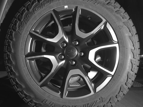 Used 2025 Jeep Compass Trailhawk AWD/4WD image 14