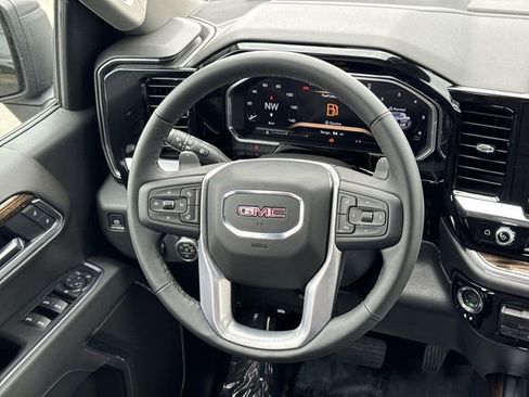 New 2026 GMC Sierra 1500 Elevation w/ LPO, Elevation Black Package RWD image 8