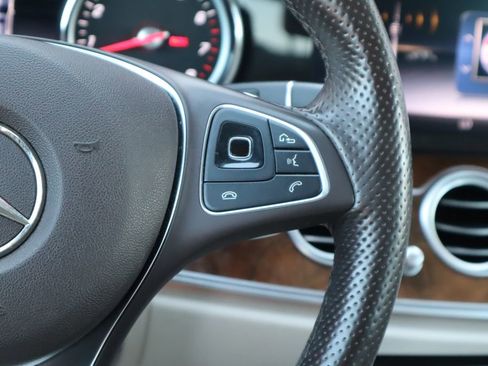 Used 2018 Mercedes-Benz E 300 E 300 image 12