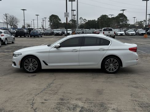 Used 2017 BMW 540i w/ Premium Package image 12