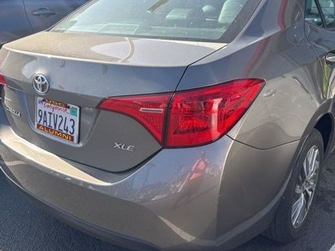 Used 2019 Toyota Corolla XLE image 3