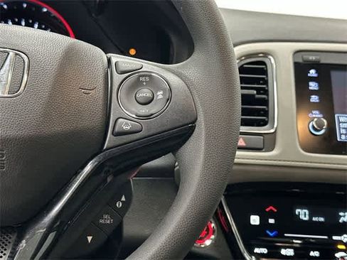 Used 2022 Honda HR-V EX image 18