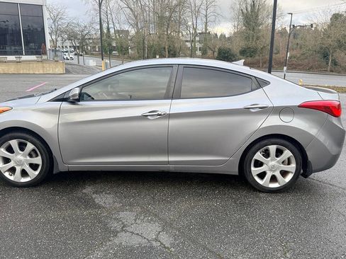 Used 2012 Hyundai Elantra Limited w/ Technology Pkg 5 image 6