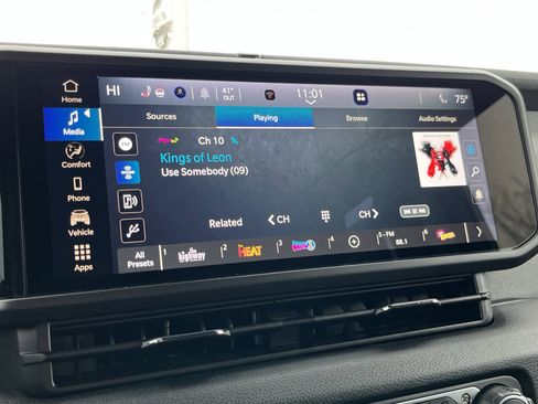 Used 2024 Jeep Wrangler Unlimited image 29