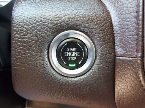 Used 2022 GMC Yukon Denali image 24