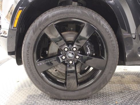 Certified 2024 Land Rover Defender 130 V8 image 9