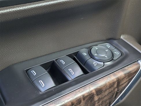 Used 2020 GMC Sierra 1500 Denali w/ Denali Premium Package image 23