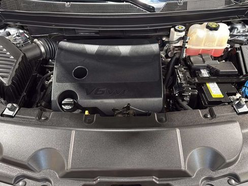 Used 2021 Chevrolet Traverse RS w/ LPO, Floor Liner Package AWD/4WD image 36