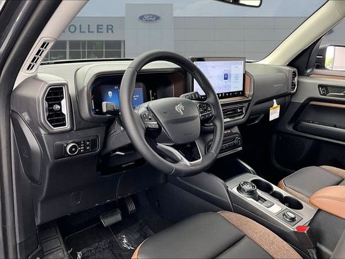 New 2026 Ford Bronco Sport Outer Banks AWD/4WD image 7