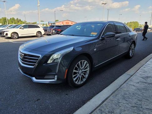 Used 2018 Cadillac CT6 Luxury AWD/4WD image 13