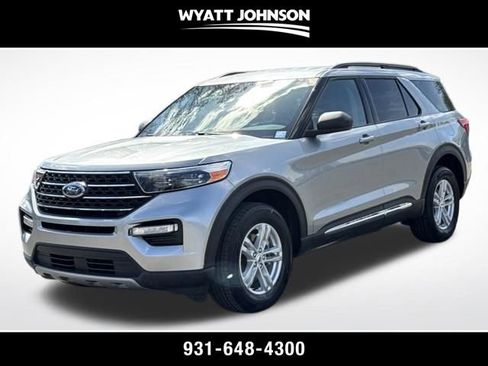 Used 2023 Ford Explorer XLT w/ Equipment Group 202A AWD/4WD image 1