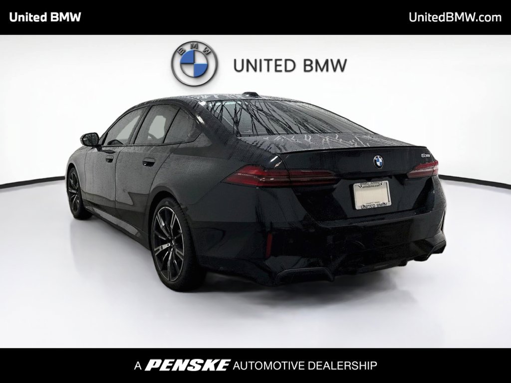 Certified 2024 BMW 530i w/ M Sport Package RWD image 7
