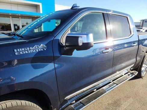 Certified 2022 Chevrolet Silverado 1500 High Country w/ High Country Premium Package image 11