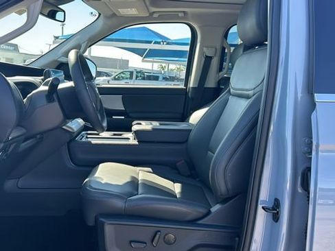 New 2025 Ford Expedition Max Active image 19