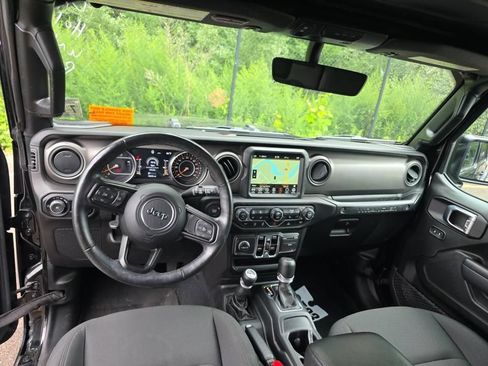Used 2022 Jeep Wrangler Unlimited Sport AWD/4WD image 15