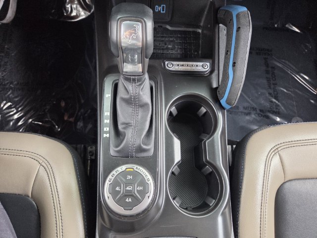 Used 2024 Ford Bronco Wildtrak AWD/4WD image 27