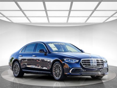 Used 2024 Mercedes-Benz S 580 4MATIC Sedan image 5
