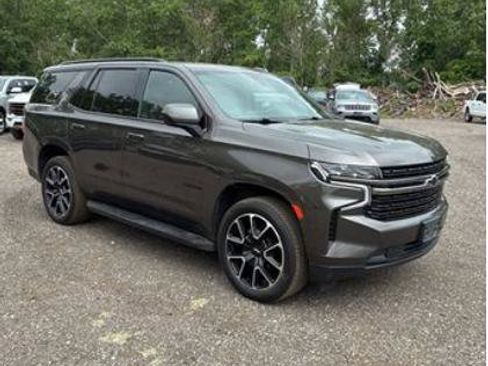 Used 2021 Chevrolet Tahoe RST w/ Rear Media and Nav Package AWD/4WD image 6
