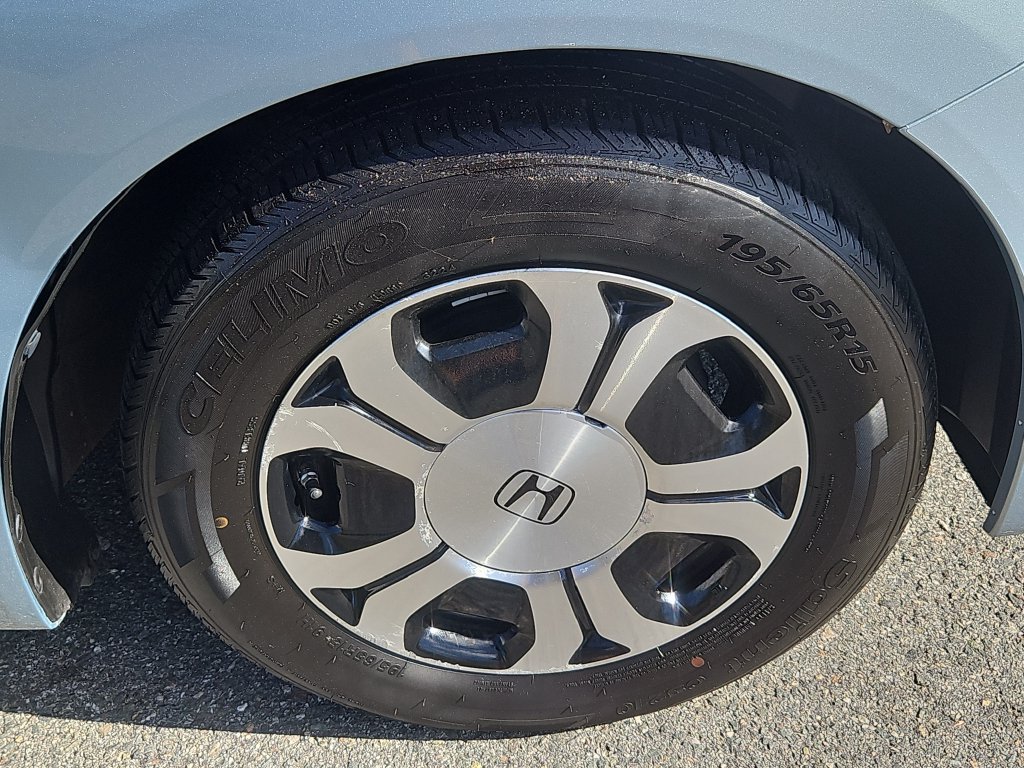 Used 2013 Honda Civic Hybrid Sedan image 9