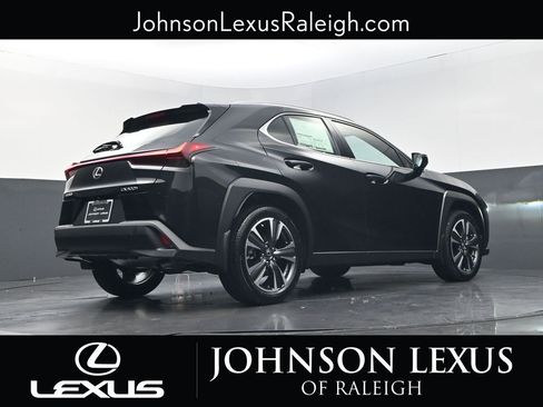 New 2026 Lexus UX 300h FWD image 21