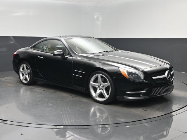 Used 2016 Mercedes-Benz SL 400 w/ Premium I Package image 1